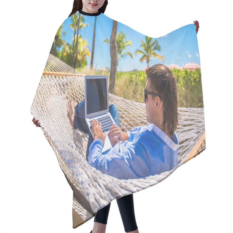 Personality  Young Man Working With Laptop In Hammock During Beach Vacation Hair Cutting Cape