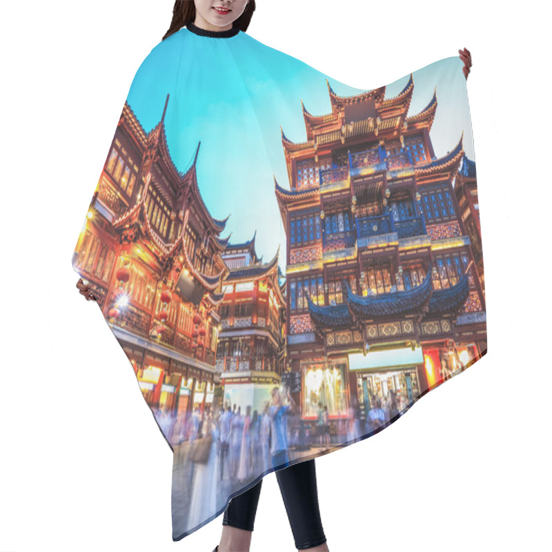 Personality  Beautiful Shanghai Yuyuan Garden At Night Hair Cutting Cape