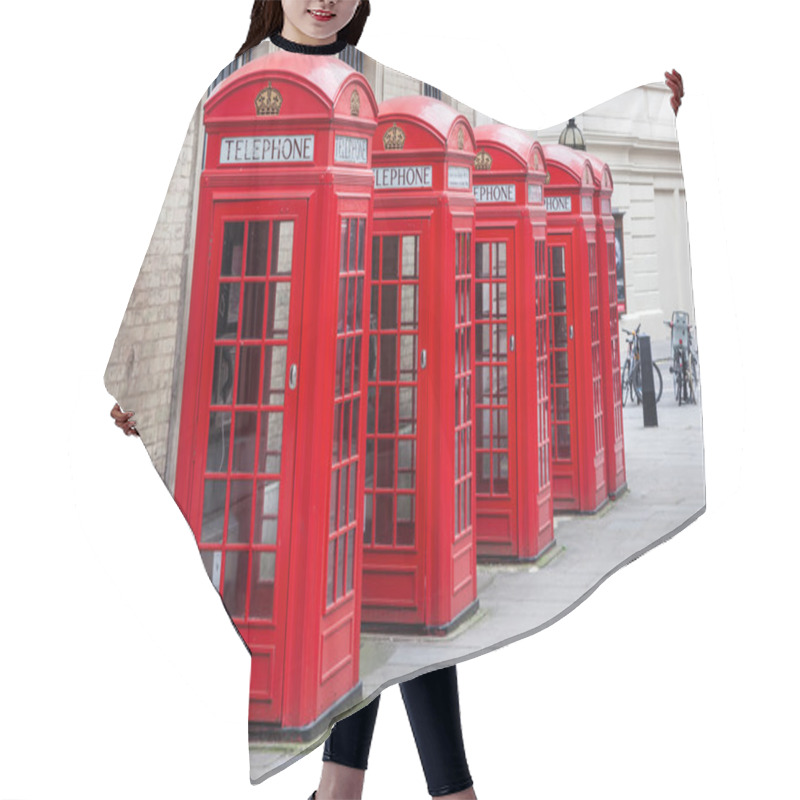 Personality  Phone Boxés In London Hair Cutting Cape