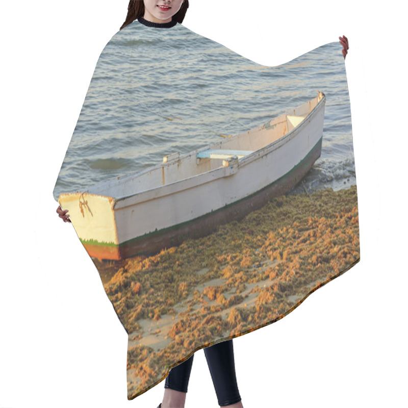 Personality  Old Wood Fishing Boat  Hair Cutting Cape