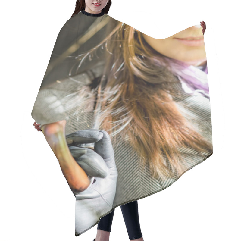 Personality  Glove Hair Cutting Cape