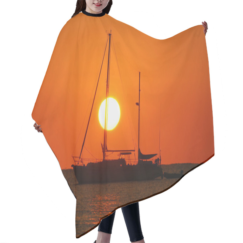 Personality  Sunrise And Boat Hair Cutting Cape