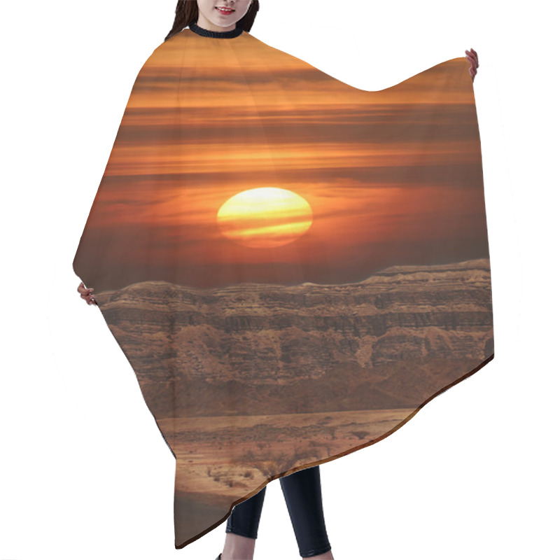 Personality  Sunset In Desert. Hair Cutting Cape