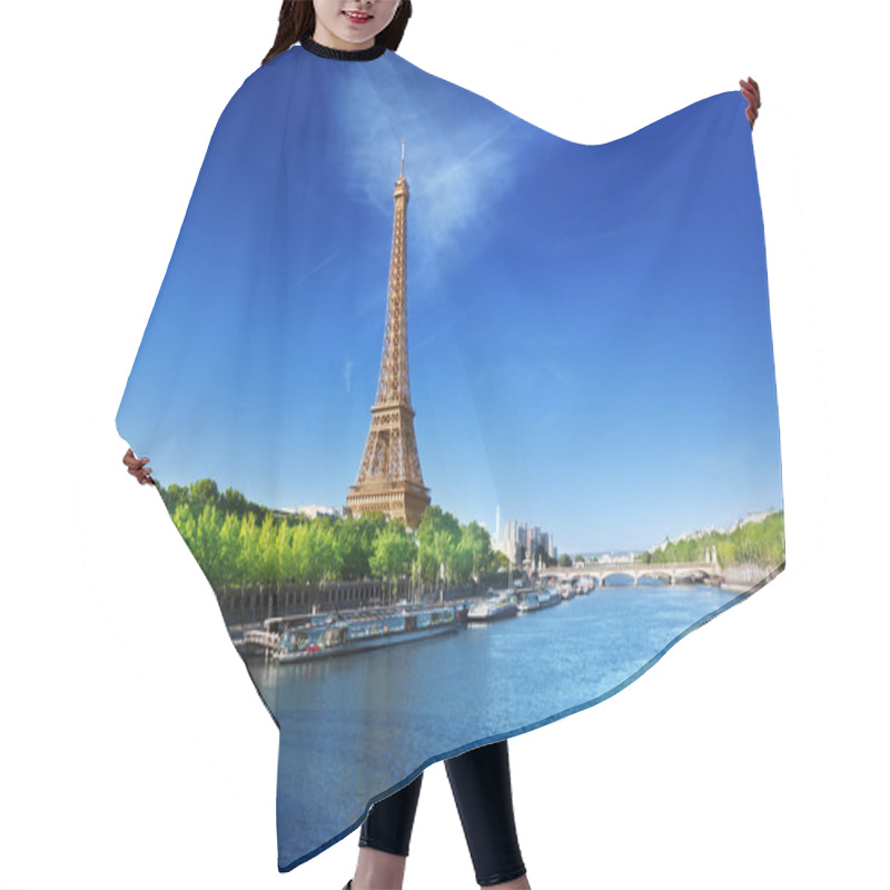 Personality  Seine In Paris With Eiffel Tower In Sunrise Time Hair Cutting Cape