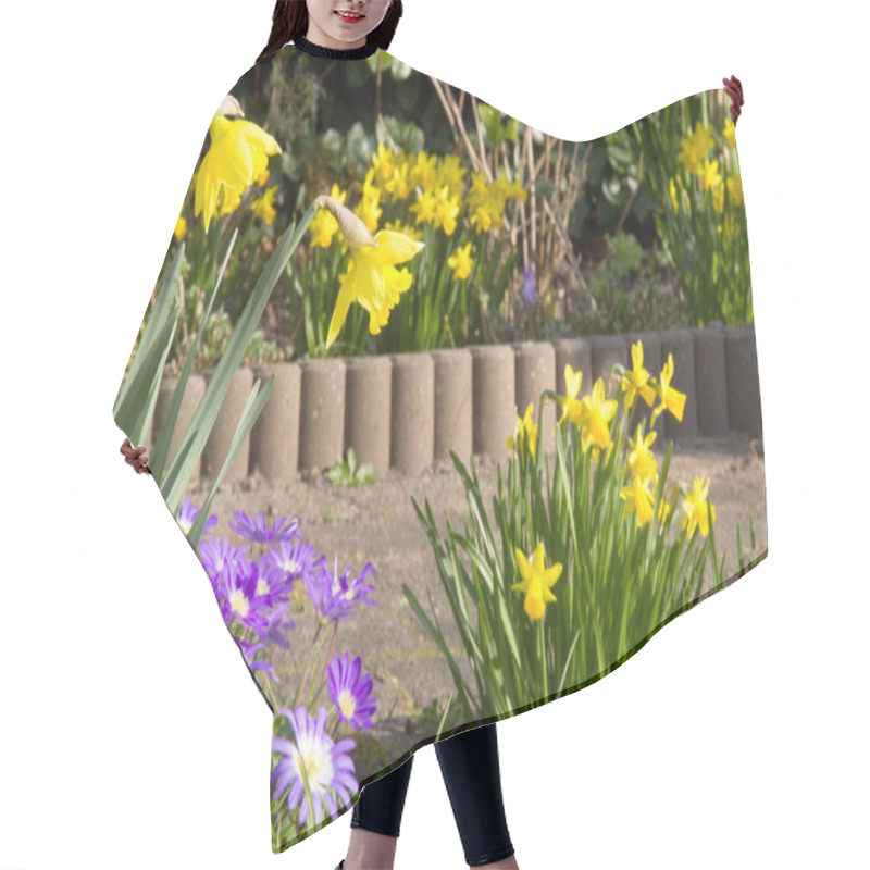 Personality  Springtime In The Garden Hair Cutting Cape