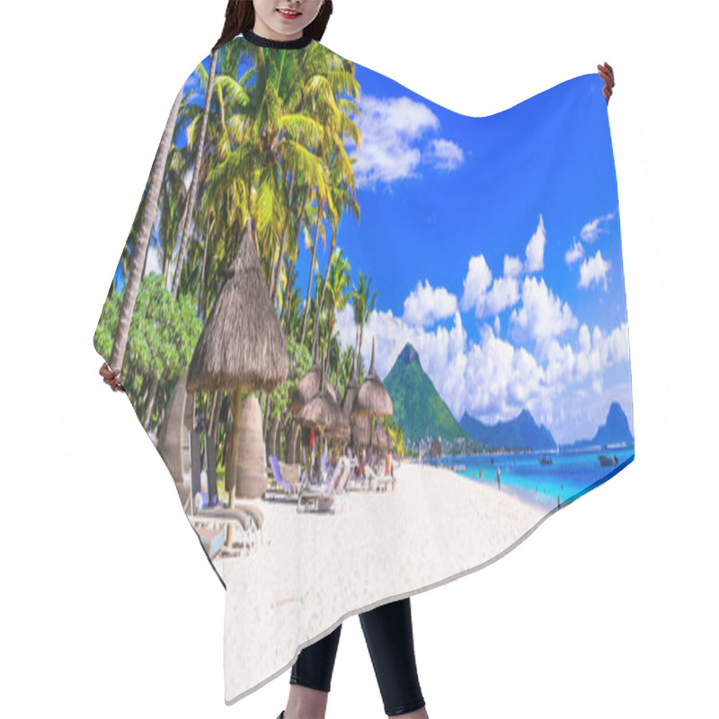 Personality  Tropical Beach Scenery . Vacation In Paradise Island Mauritius, Flic En Flac Beach Hair Cutting Cape