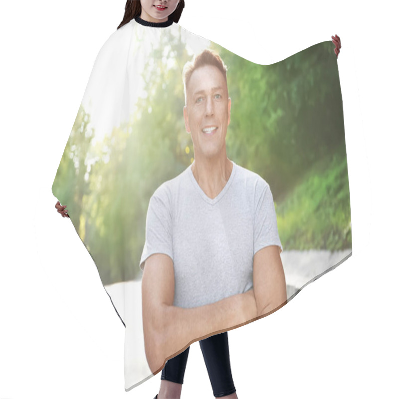 Personality  Happy Mature Sporty Man Outdoors Hair Cutting Cape