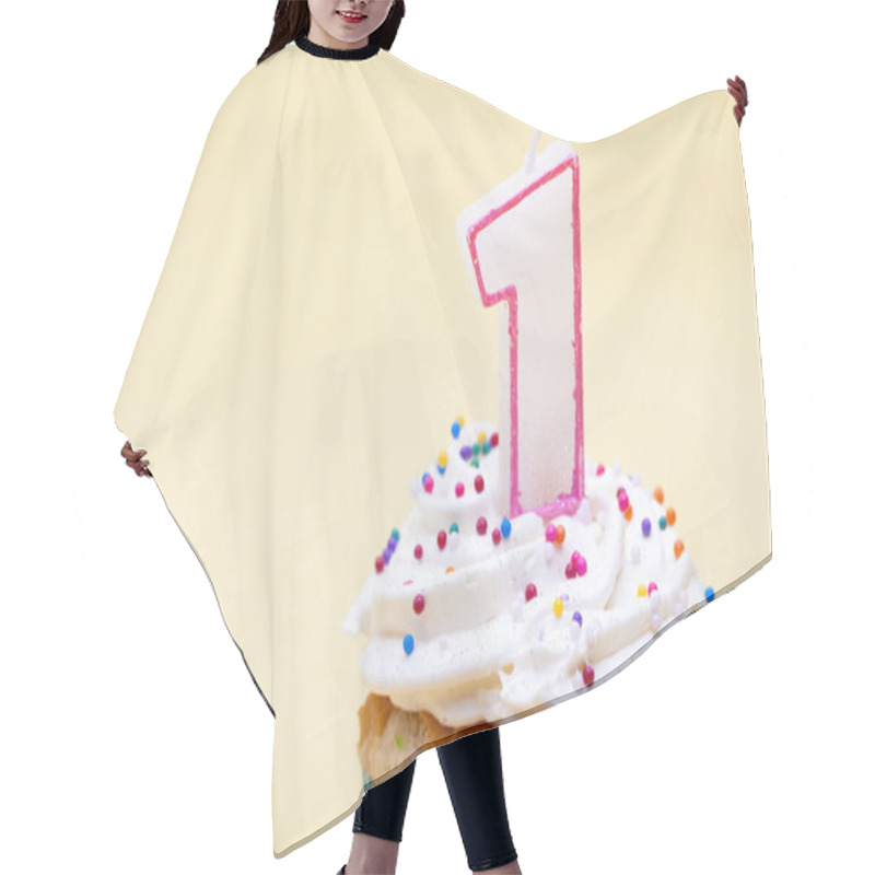 Personality  Cupcake With Birthday Candle Of One Year Old Hair Cutting Cape