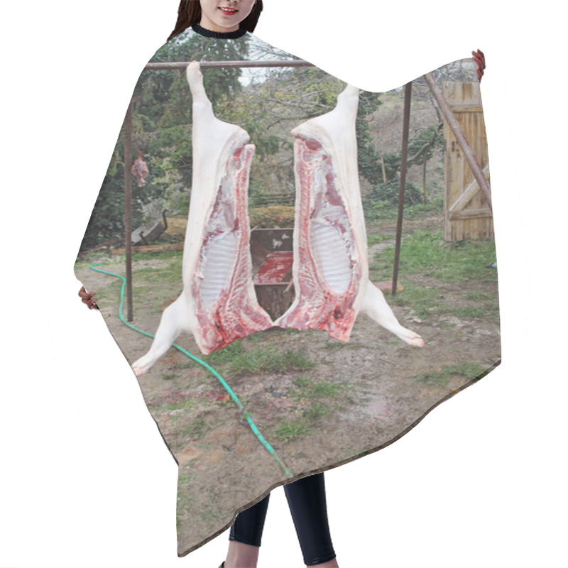 Personality  Slaughtered Pigs4 Hair Cutting Cape