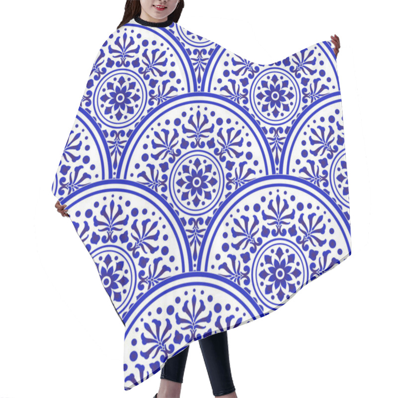 Personality  Decorative Floral Blue And White Seamless Pattern Hair Cutting Cape