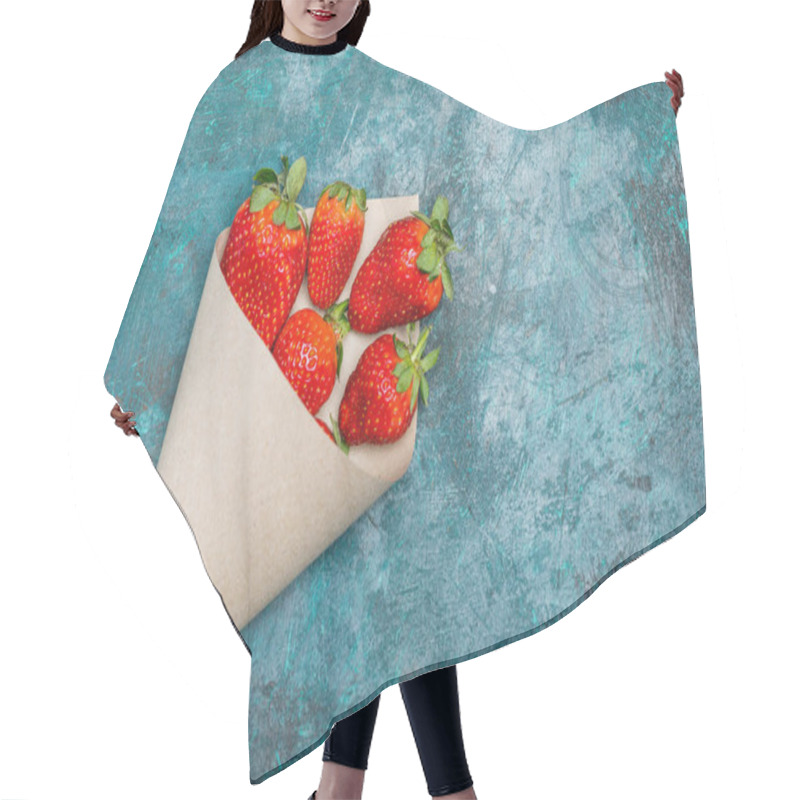 Personality  Fresh Red Strawberries   Hair Cutting Cape