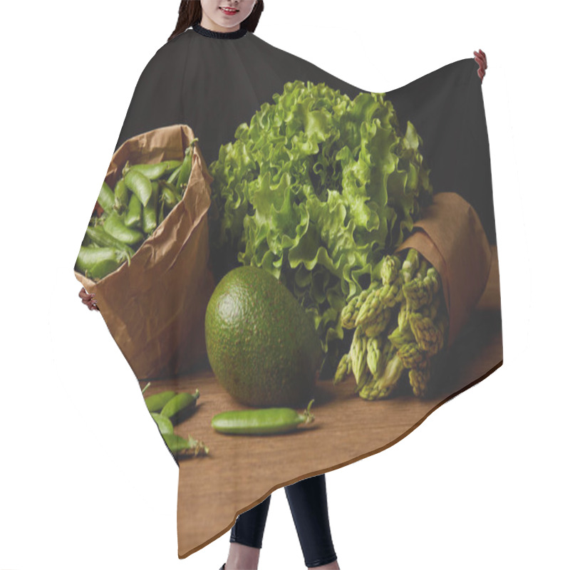 Personality  Close-up Shot Of Healthy Green Vegetables On Wooden Surface Hair Cutting Cape