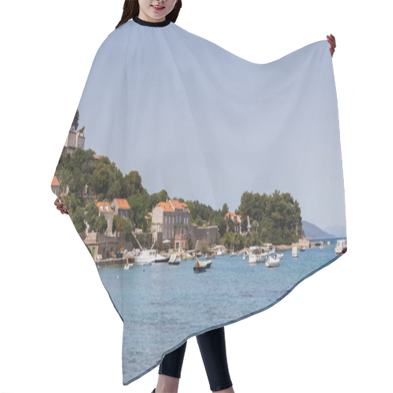 Personality  Kolocep Island Seascape Hair Cutting Cape