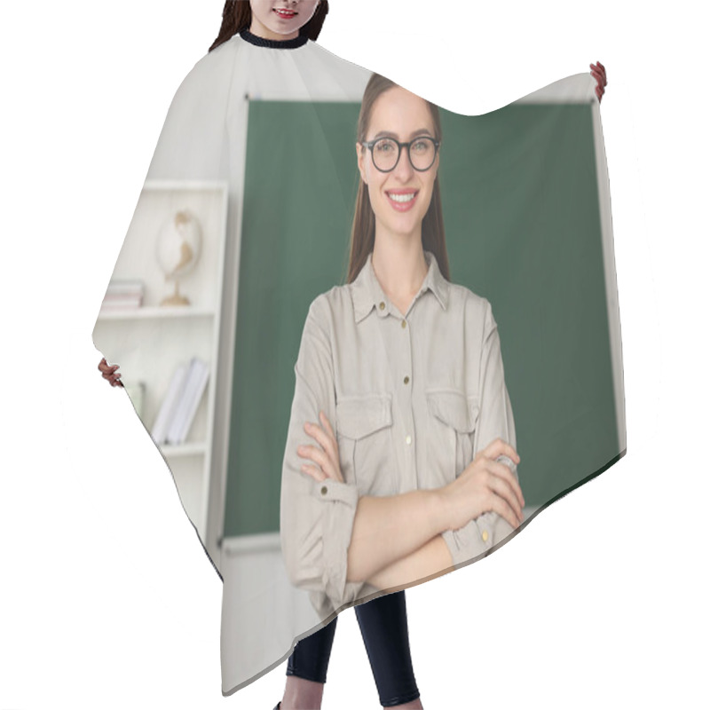 Personality  Portrait Of Beautiful Young Teacher In Classroom Hair Cutting Cape