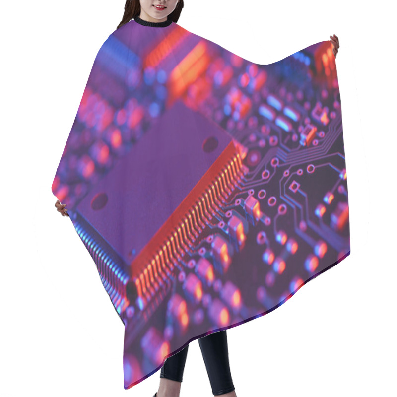 Personality  High Tech Mother Board Hair Cutting Cape