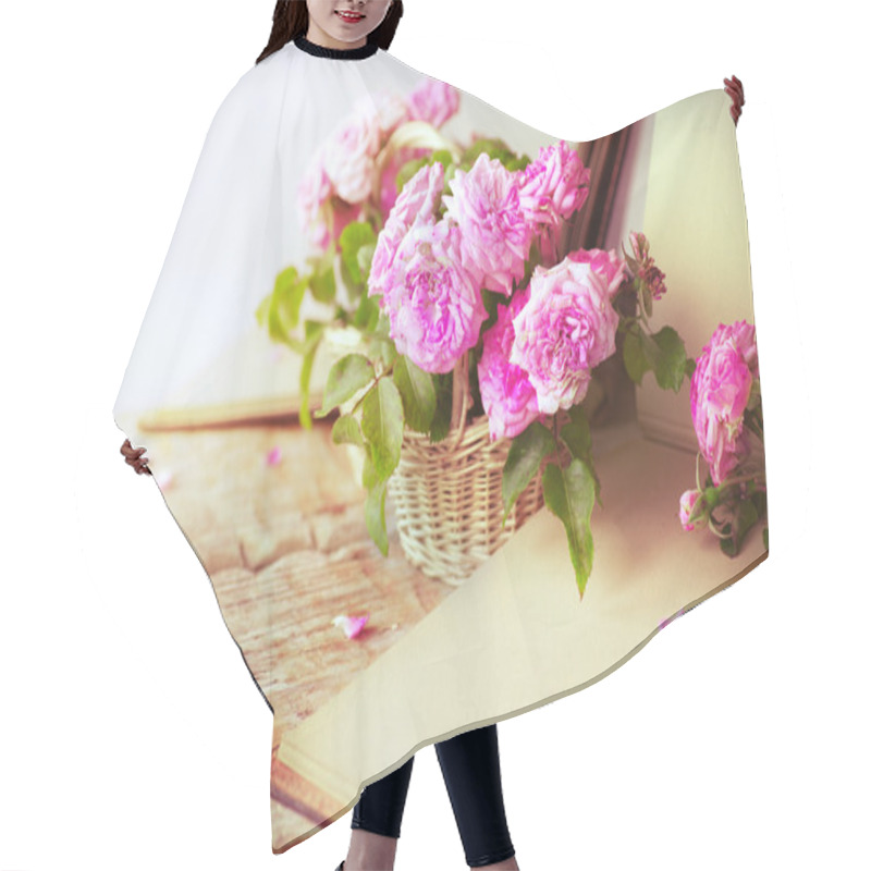 Personality  Pink Roses And Notebook Hair Cutting Cape