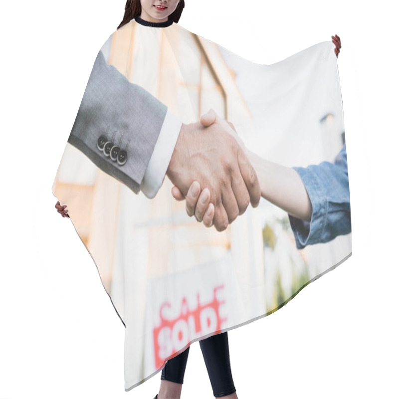 Personality  Cropped View Of Broker Nad Woman Shaking Hands With Blurred Sign With Sold Lettering On Background Hair Cutting Cape