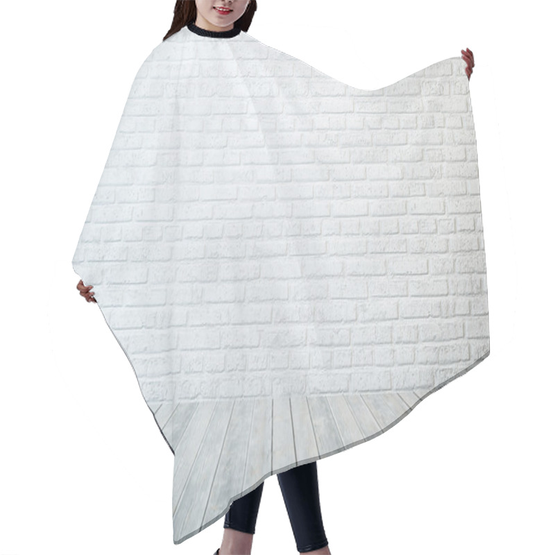 Personality  Empty White Room Hair Cutting Cape