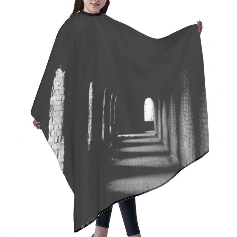 Personality  Old Dark Passage Hair Cutting Cape