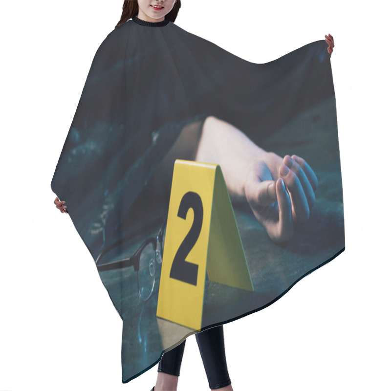 Personality  Cropped View Of Covered Dead Body On Floor Near Glasses And Evidence Marker Hair Cutting Cape