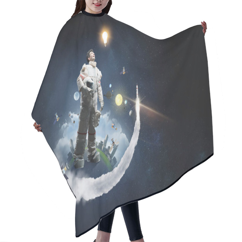 Personality  Spaceman And The Planet Earth Abstract Theme Hair Cutting Cape