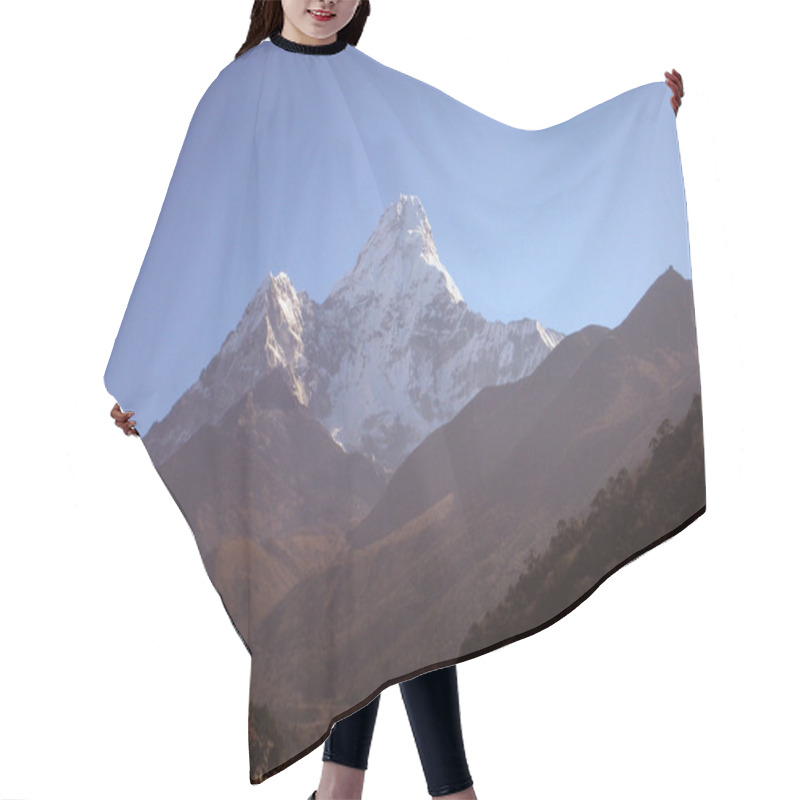 Personality  Ama Dablam Mountain - Nepal Hair Cutting Cape