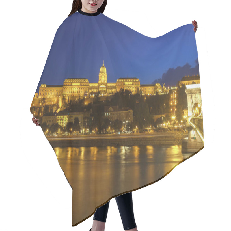 Personality  Budapest Chain Bridge And Royal Palace At Night Hair Cutting Cape