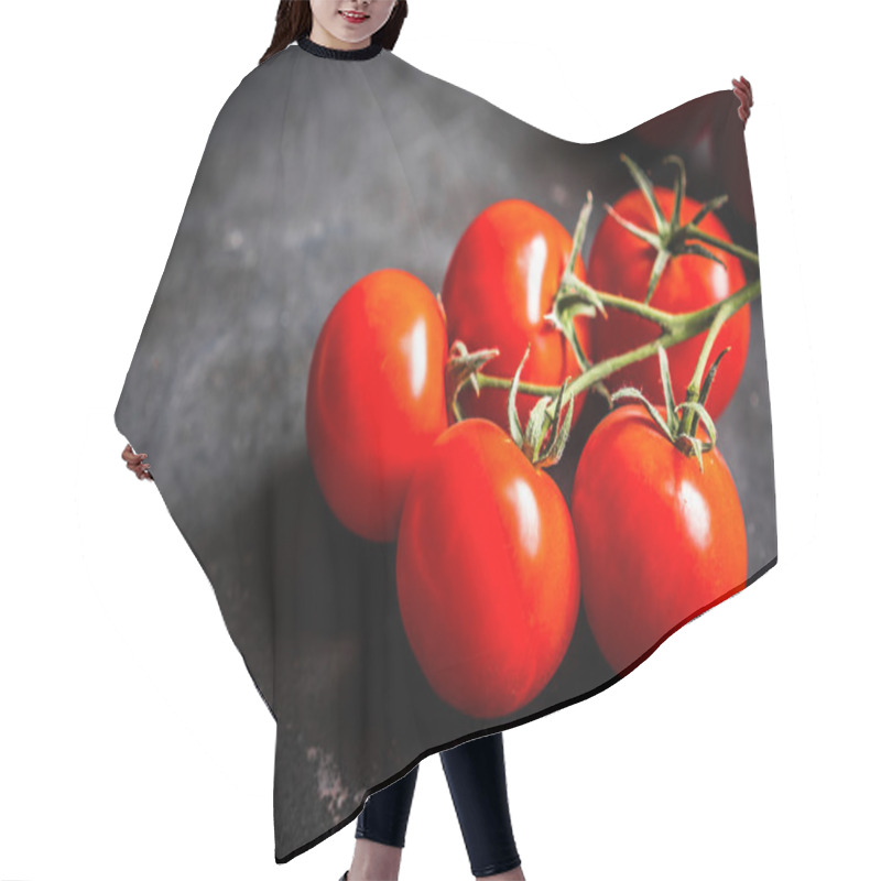 Personality  Cherry Tomatoes On The Vine Hair Cutting Cape