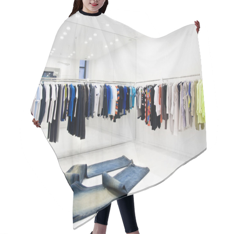 Personality  Modern Store Interior Hair Cutting Cape