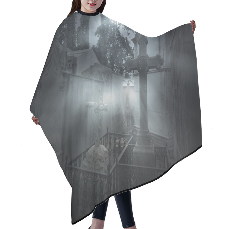 Personality  Full Moon Cemetery Hair Cutting Cape