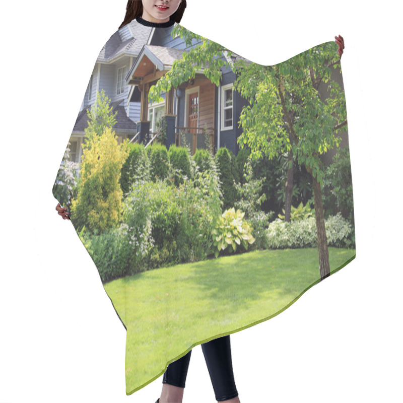 Personality  Beautiful Home And Garden Hair Cutting Cape