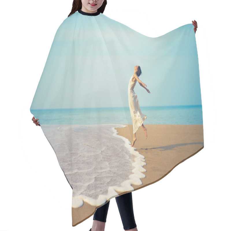 Personality  Young Lady Jumping On The Beach Hair Cutting Cape