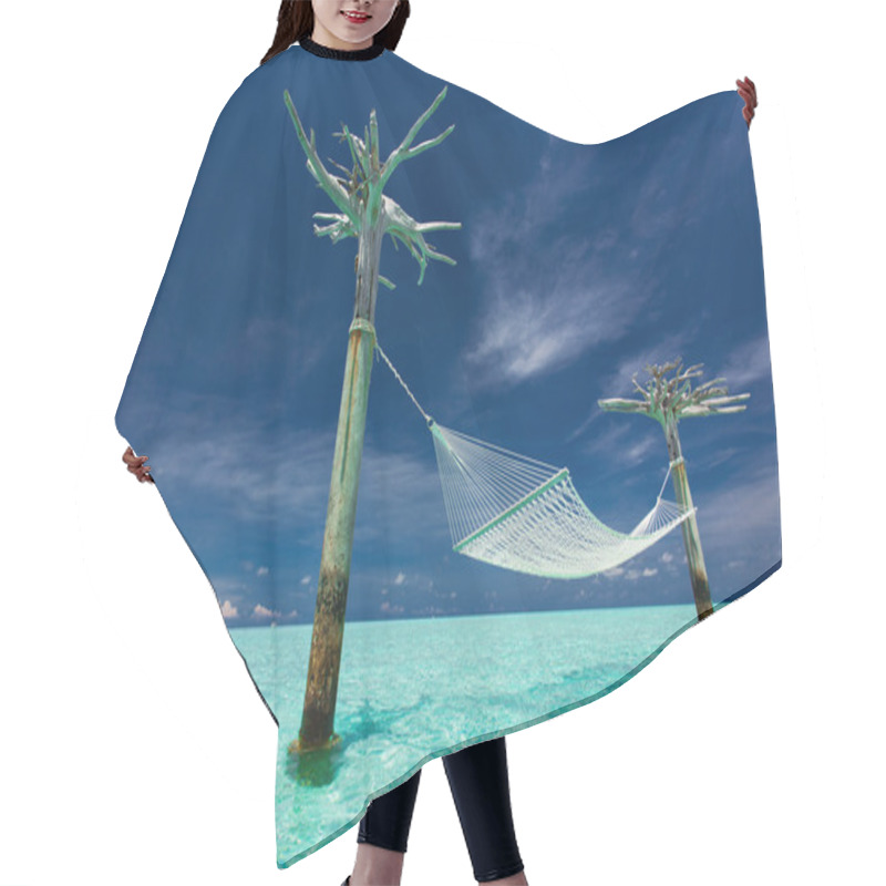 Personality  Over-water Hammock In Tropical Lagoon Hair Cutting Cape