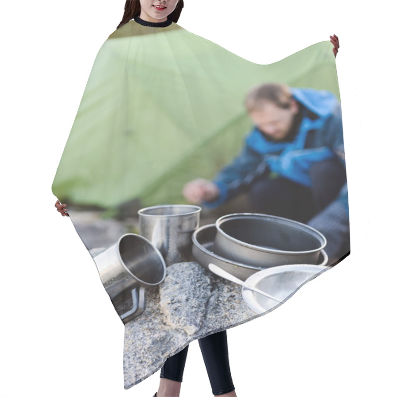 Personality  Outdoors Man Cooking Hair Cutting Cape