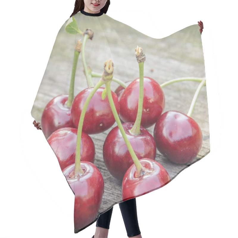 Personality  Cherry Hair Cutting Cape