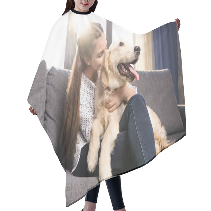 Personality  Girl Hugging Dog Hair Cutting Cape