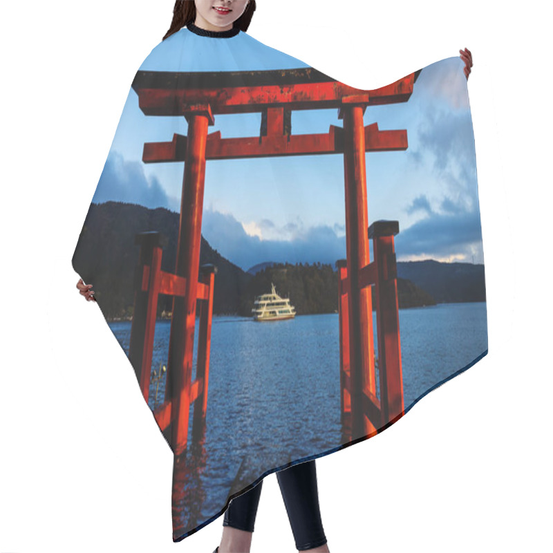 Personality  Torii Gate At Lake Ashi, Hakone Hair Cutting Cape