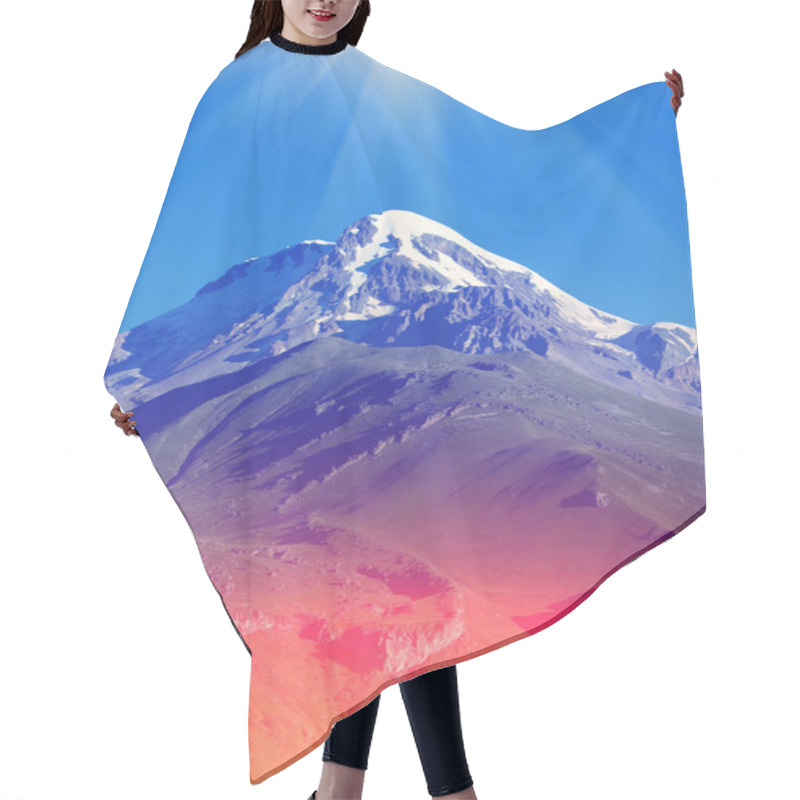 Personality  Snowy Mountain Peak Hair Cutting Cape