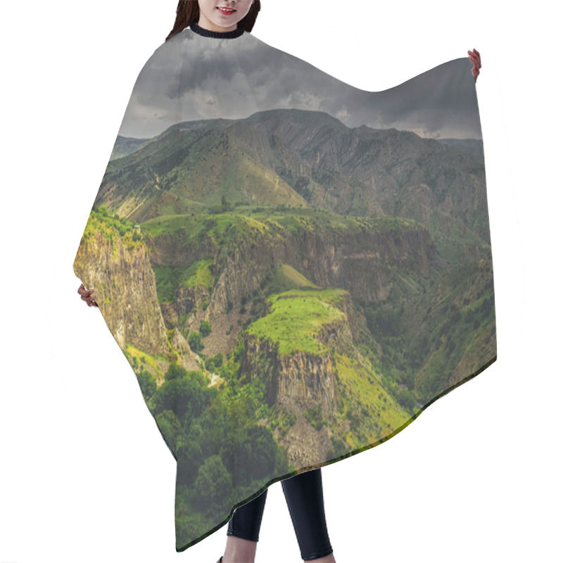 Personality  Mountains Hair Cutting Cape