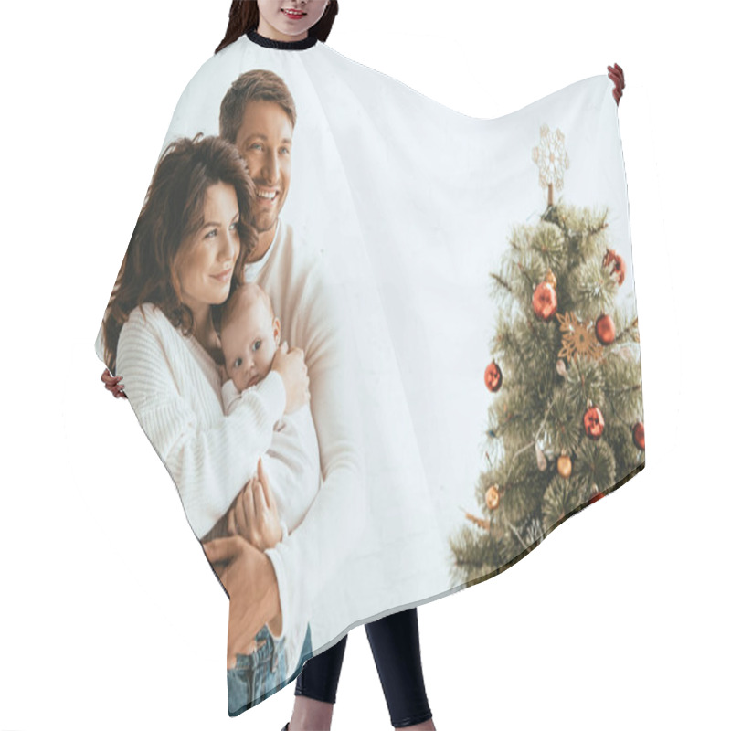 Personality  Happy Man Embracing Wife With Baby While Standing Near Christmas Tree Hair Cutting Cape