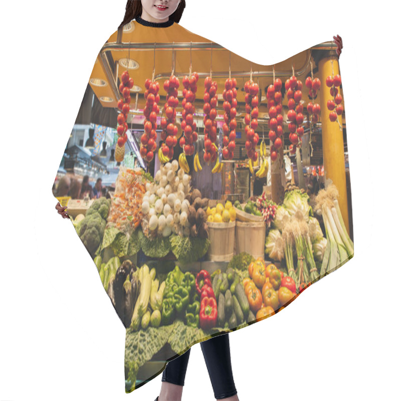 Personality  Fruit And Vegetables On The Boqueria Market Hair Cutting Cape