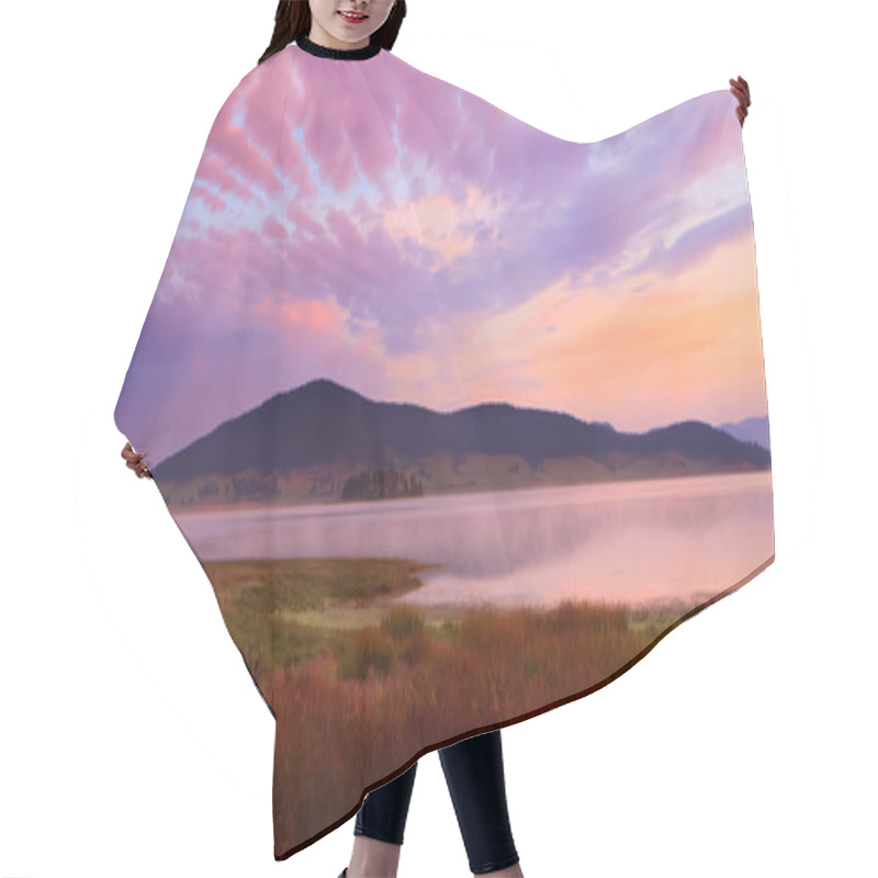 Personality  Pink Lake Morning  Hair Cutting Cape