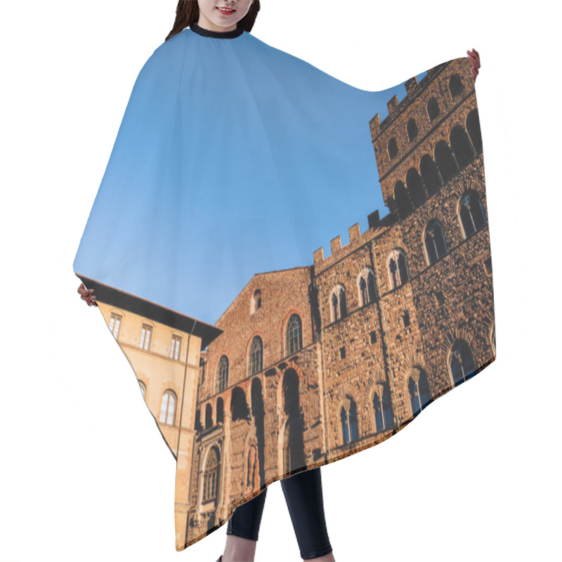 Personality  Architecture Hair Cutting Cape