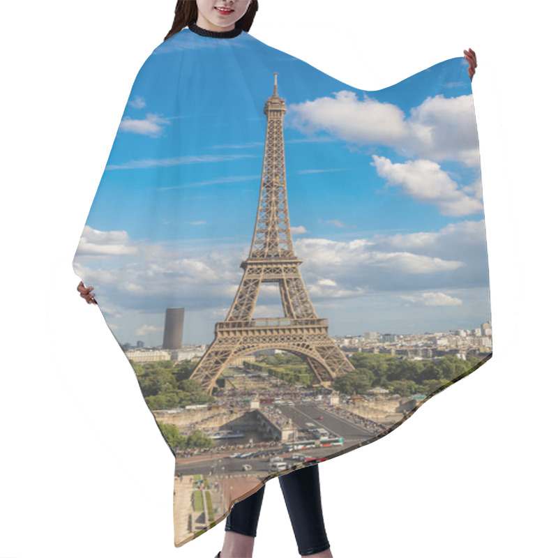 Personality  Eiffel Tower In Paris, France Hair Cutting Cape