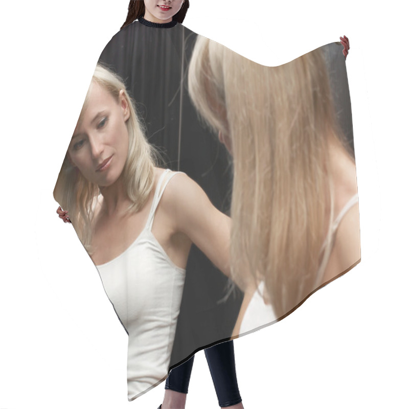 Personality  Looking In The Morror Hair Cutting Cape