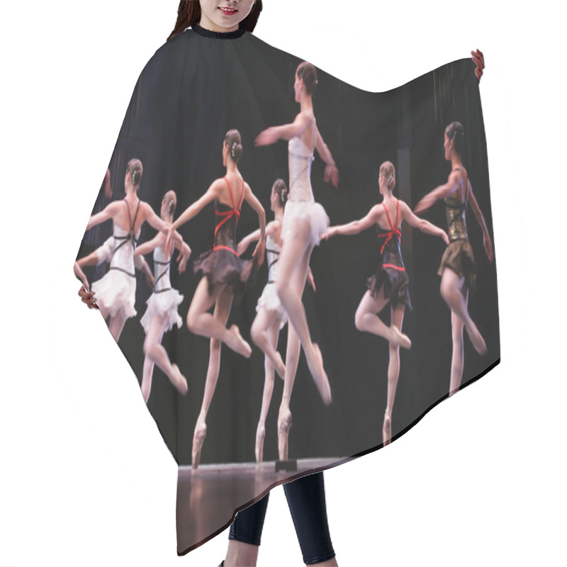 Personality  Ballet Hair Cutting Cape