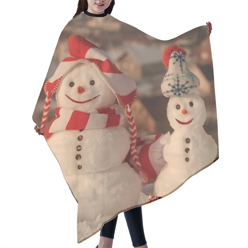 Personality  Snowmen On Countryside Background Hair Cutting Cape