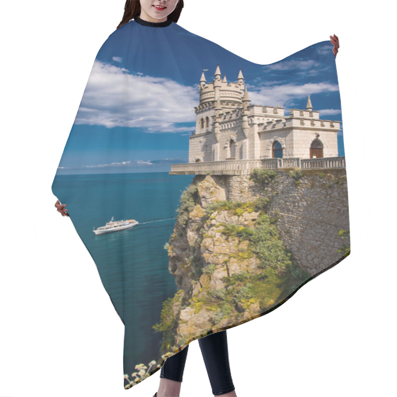 Personality  Fairy Castle Above The Sea Hair Cutting Cape