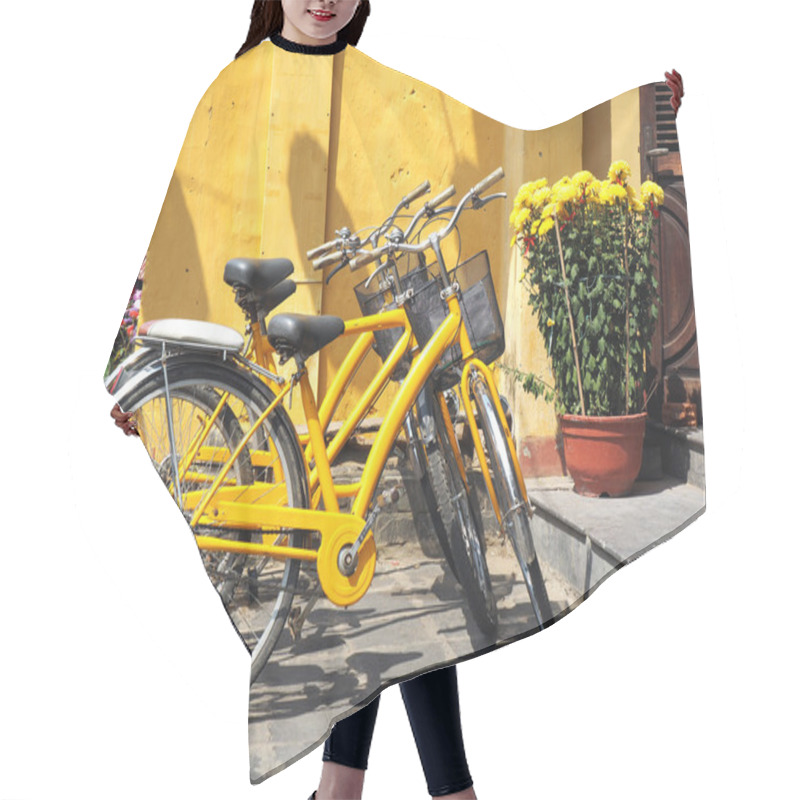 Personality  Yelow Bike And Flower Hair Cutting Cape