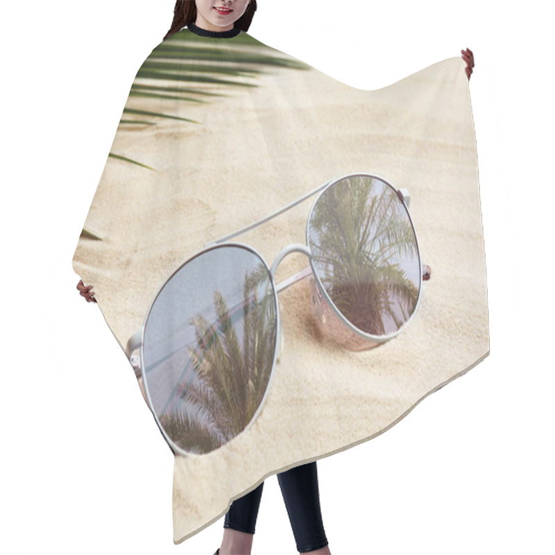 Personality  Stylish Sunglasses With Reflection Of Palm Trees On White Sand Hair Cutting Cape